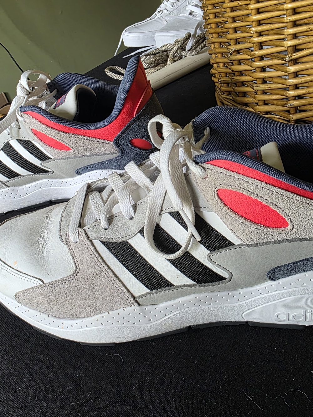 Adidas Men’s White, Gray & Red Retro-Style Sneakers